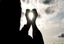 利物浦前锋连入两球，战绩有望稳步提升